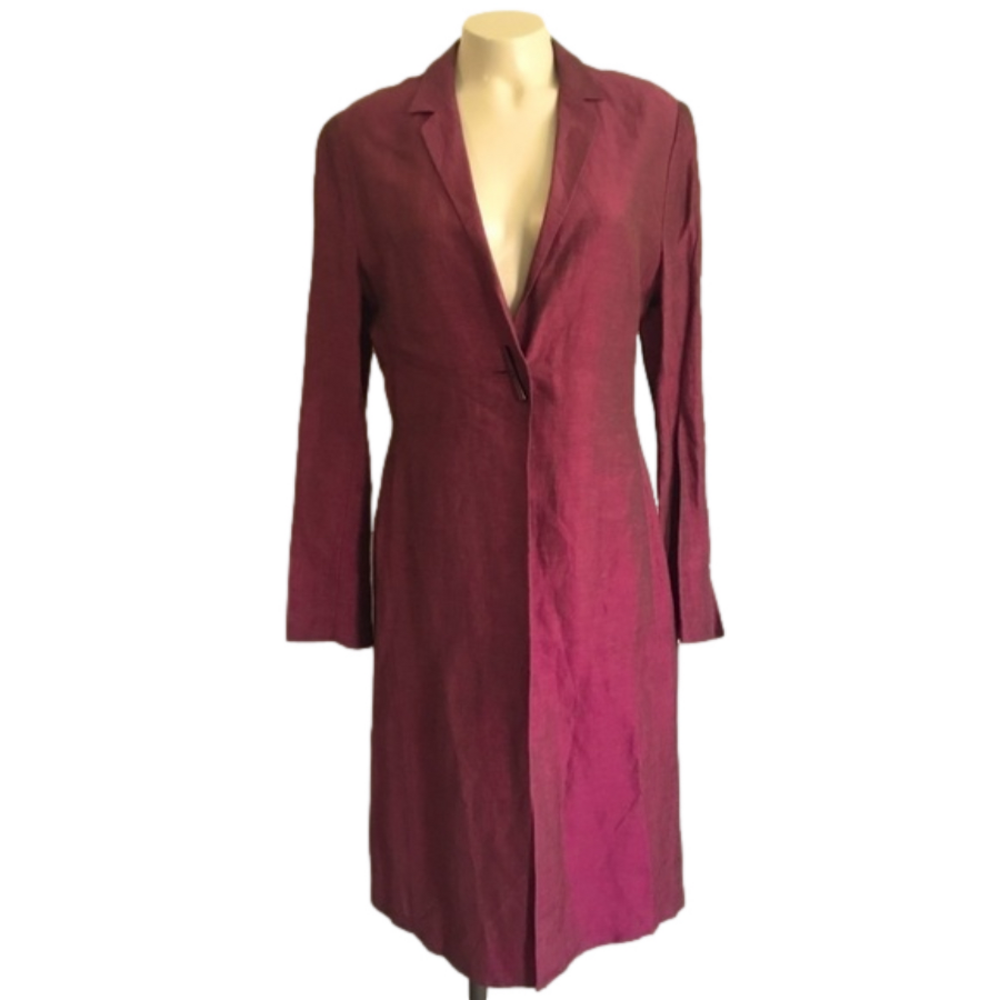 Caramelo dark magenta color one button duster Sz 42. Spain